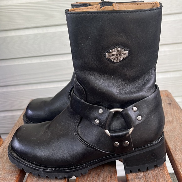 Harley-Davison Women’s Chunky Y2K Boots - Picture 4 of 16